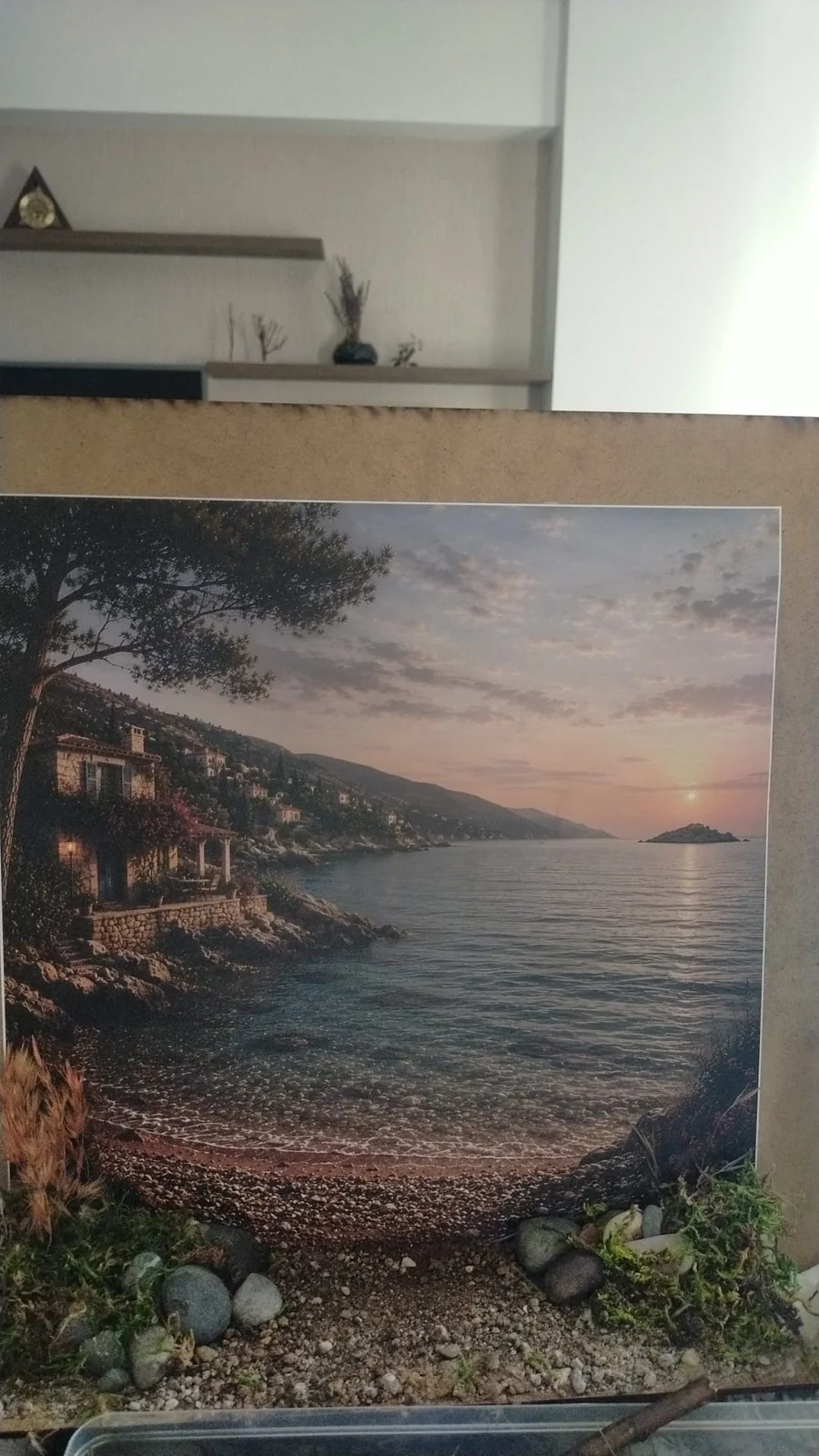 Kıyı temalı sahne düzeni.