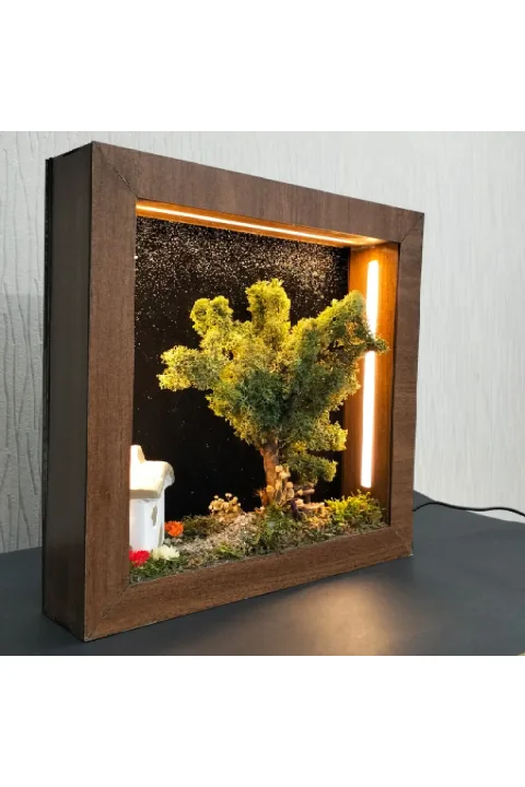 SC010 - Işıklı Dekoratif Çerçeve LED Yıldızlı Gece Ev ve Yosun Ağaç El Yapımı Diorama Obje 31x31x6 cm - yan açı ve derinlik görünümü