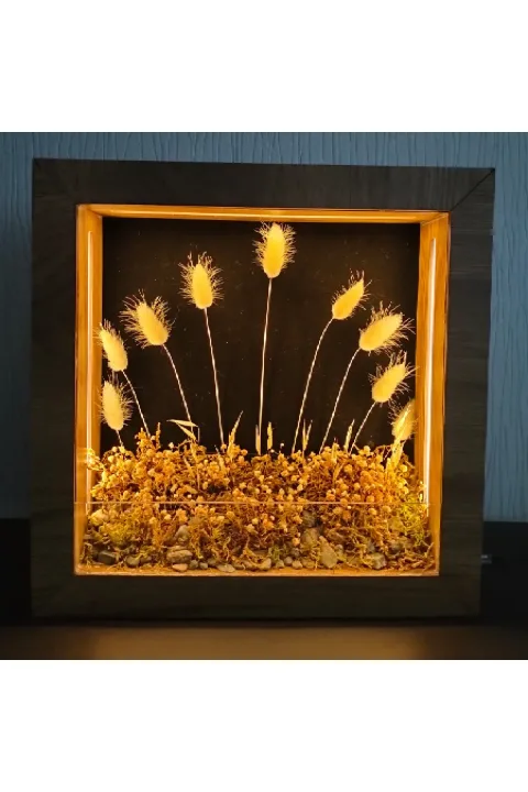 SC009 - Işıklı Dekoratif Çerçeve LED Siyah Fon Beyaz Kuru Bitki El Yapımı Botanik Obje 31x31x6 cm - dekorasyonda kullanım görünümü