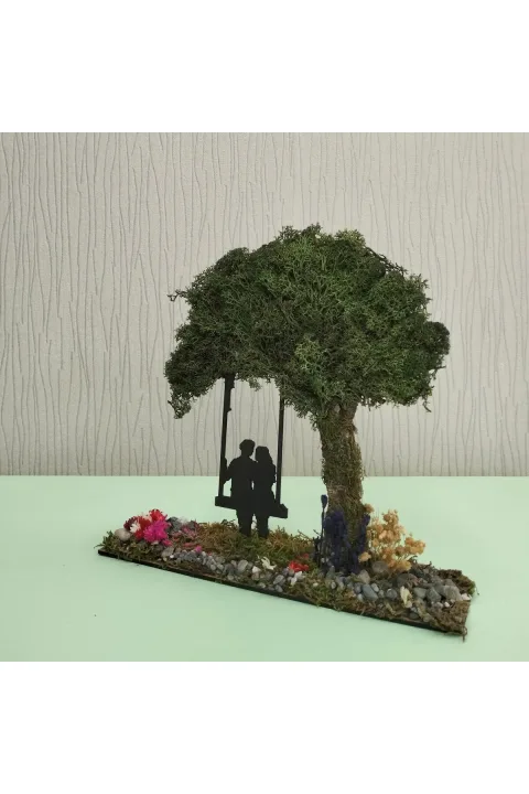 TO002 - Büyük Boy Salıncaklı Çift ve Yosun Ağaçlı El Yapımı Diorama Obje - alternatif ürün görünümü