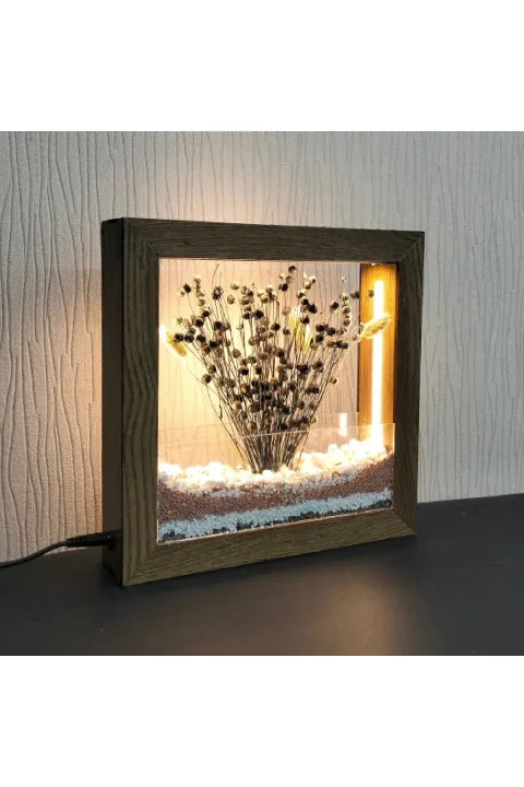 SC006 - Işıklı Dekoratif Çerçeve LED Renkli Kum Katmanlı Kuru Bitki El Yapımı Botanik Obje 25x25x5 cm - yan açı ve derinlik görünümü